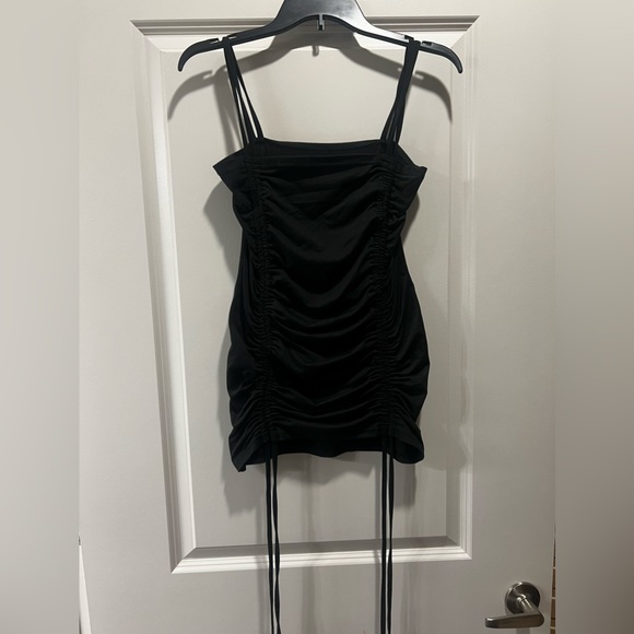Black Scrunched Shein dress - Picture 1 of 3